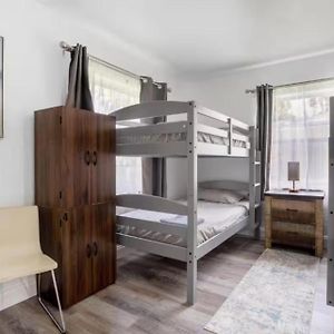 Chambre Juste Pour Femmes Dortoir